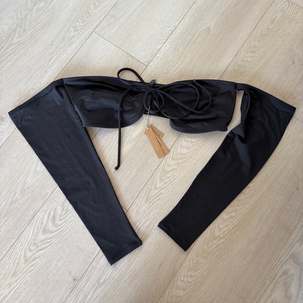 NWT Skims Black Off The Shoulder Bikini Top Swimsuit